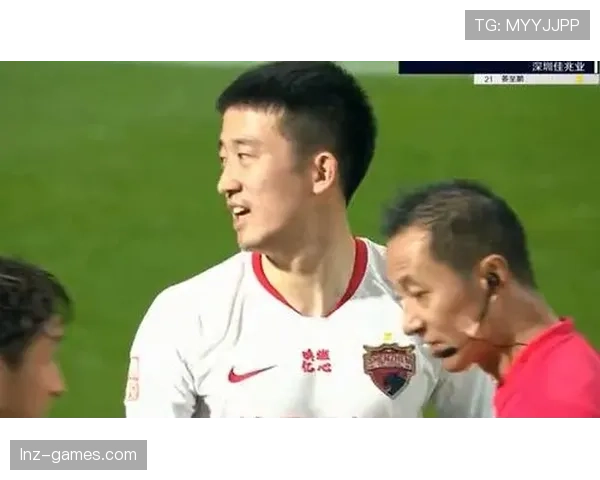 延迟举旗判罚规则详解:裁判何时必须立即示意违规? 延迟举旗判罚规则详解:裁判何时必须立即示意违规?