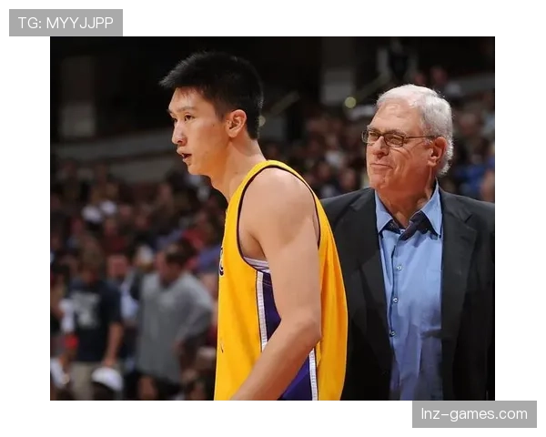 孙悦当年在湖人更衣室放周杰伦CD，科比进来直接关了