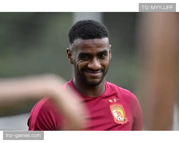 要是把内马尔的鞋柜搬到我们小区，物业估计先封楼